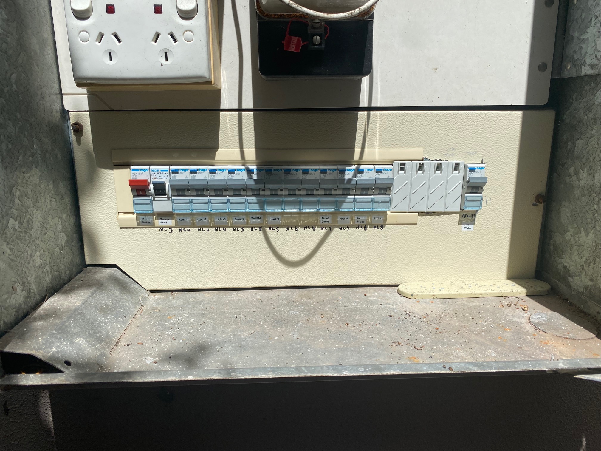 Retrofit of Safety Switches in domestic switchboard